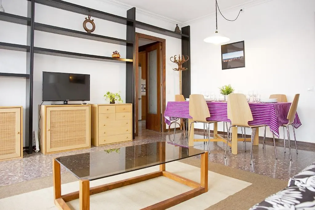 바르셀로나 아파트먼트 산트 파우 플랫 location